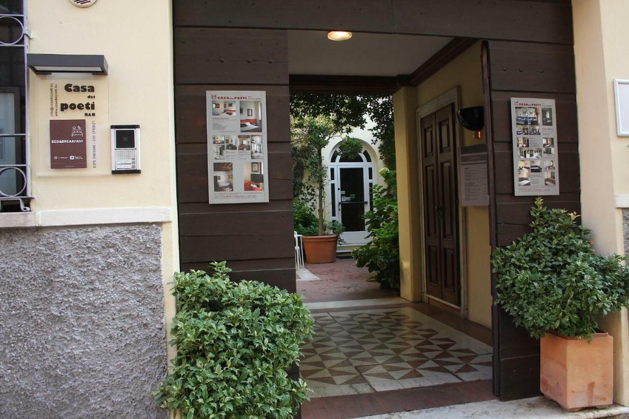 B&B Casa Dei Poeti Mantova Bagian luar foto