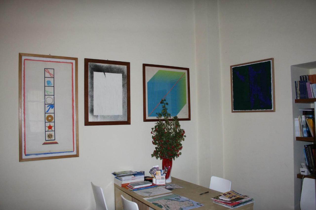 B&B Casa Dei Poeti Mantova Bagian luar foto