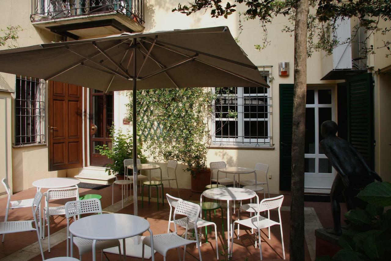 B&B Casa Dei Poeti Mantova Bagian luar foto