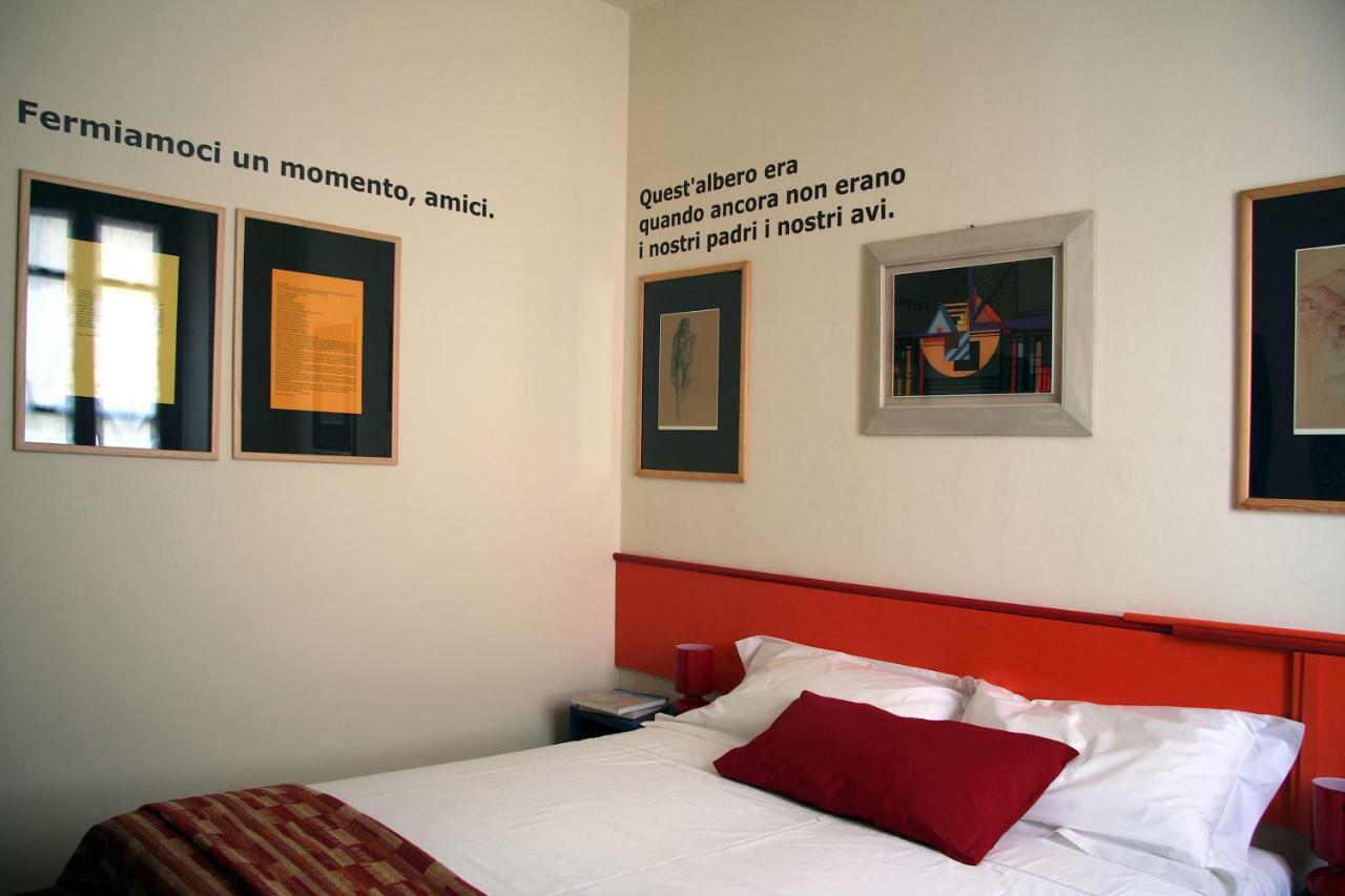 B&B Casa Dei Poeti Mantova Bagian luar foto